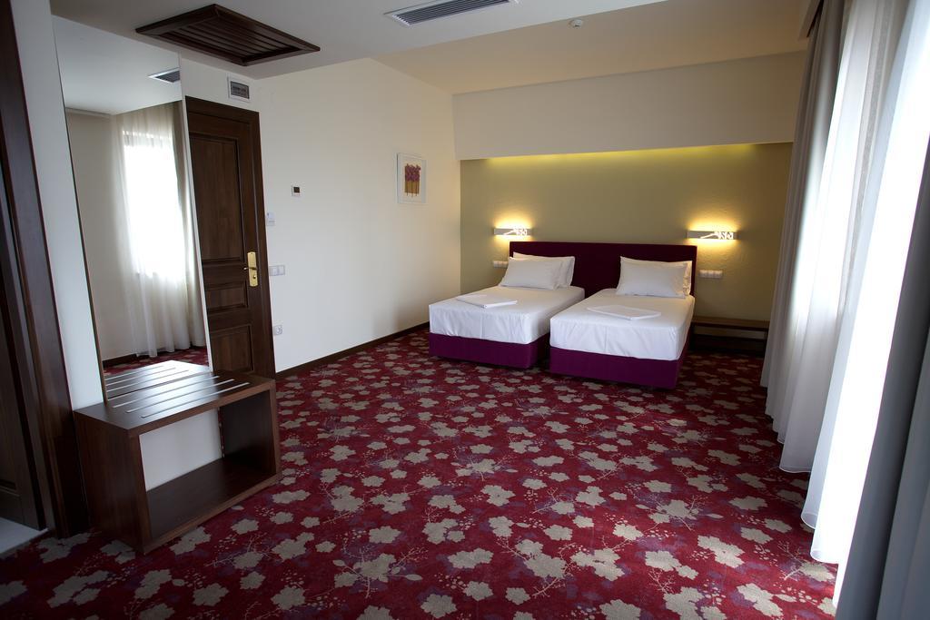 Hotel Relax Craiova Dış mekan fotoğraf